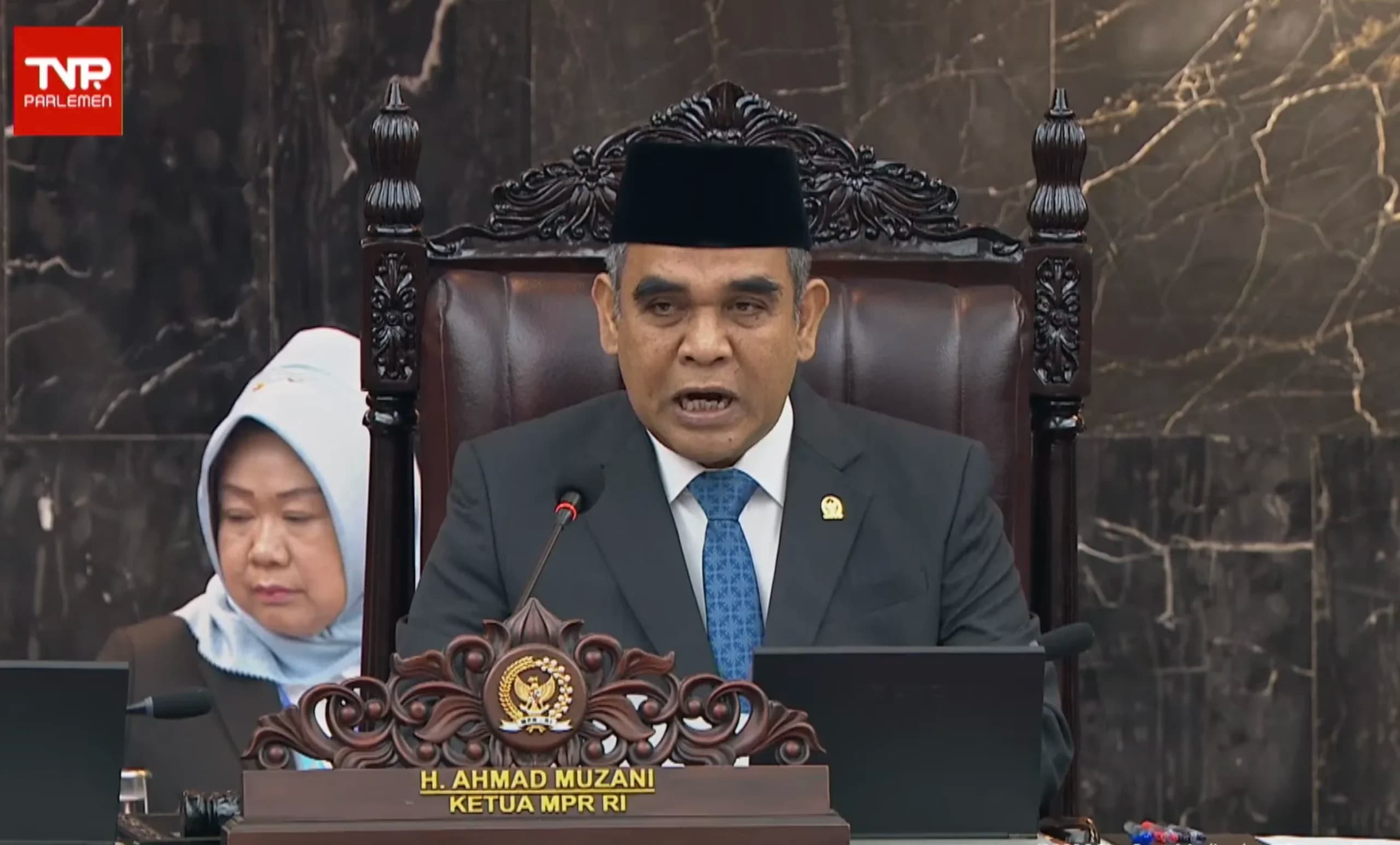Ketua MPR RI Ahmad Muzani di Sidang Tahunan MPR. (Sumber: TV Parlemen) Ketua MPR RI Ahmad Muzani di Sidang Tahunan MPR. (Sumber: TV Parlemen)