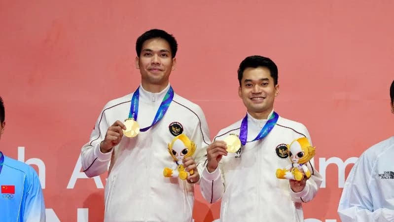 Pasangan ganda putra Indonesia Leo/Daniel bangkit dan rebut emas Asian Games 2026. Pasangan ganda putra Indonesia Leo/Daniel bangkit dan rebut emas Asian Games 2026.