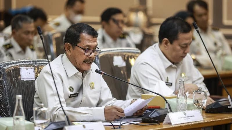 Direktur Jenderal Pemasyarakatan Kemenimipas Mashudi (kiri). ANTARA FOTO/Dhemas Reviyanto/ Direktur Jenderal Pemasyarakatan Kemenimipas Mashudi (kiri). ANTARA FOTO/Dhemas Reviyanto/