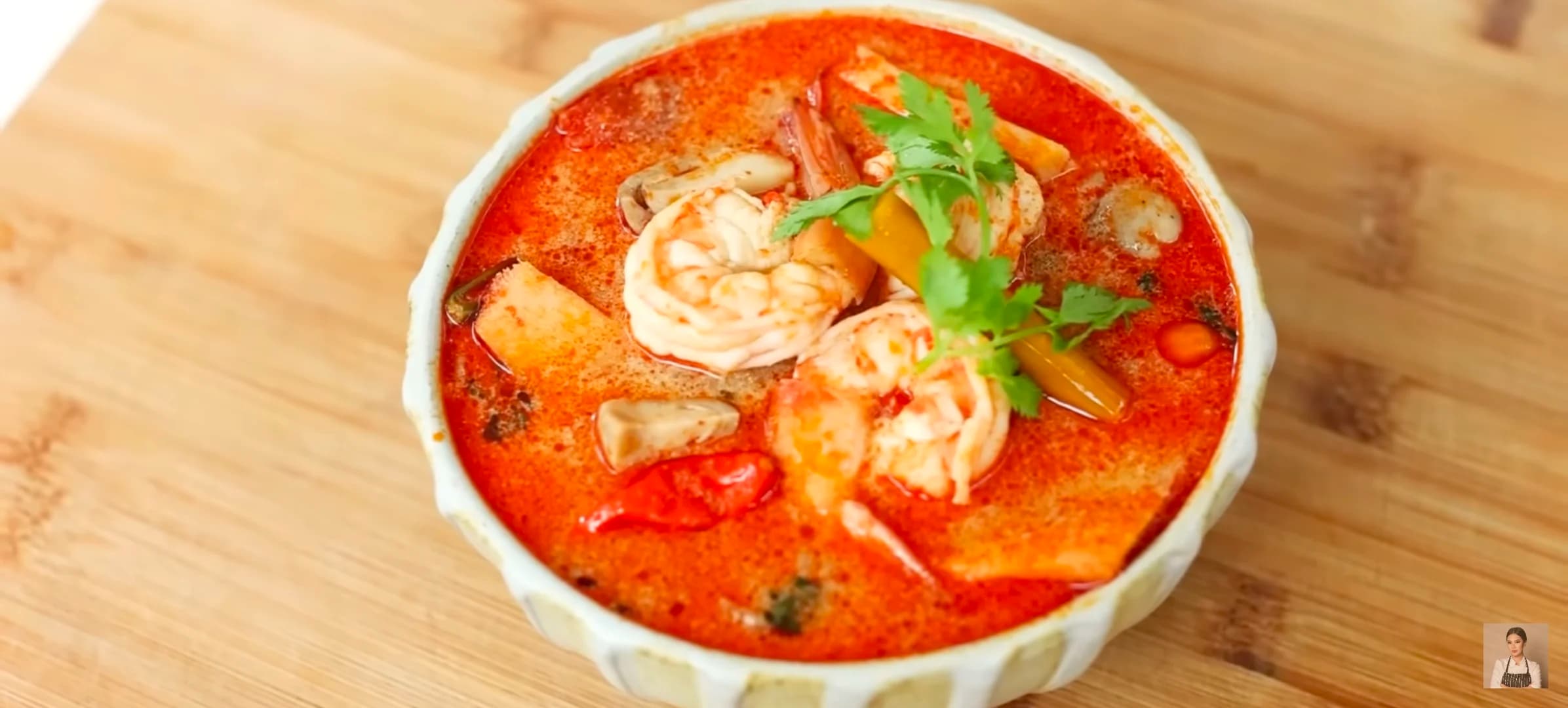 Tomyum. Tomyum.