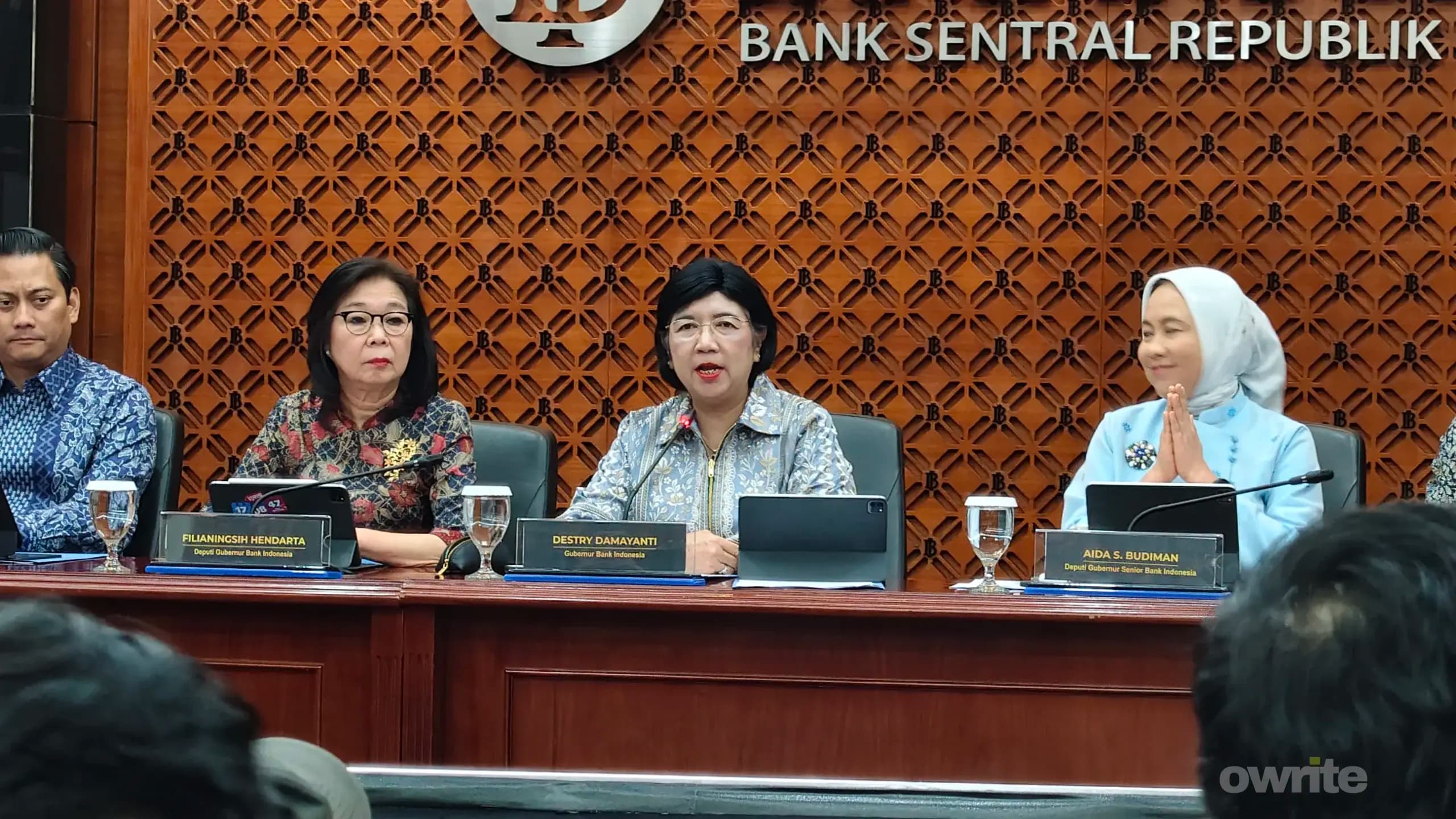 Rapat Dewan Gubernur Bank Indonesia edisi September 2026 di Jakarta (sumber: Owrite/Anisa Aulia) Rapat Dewan Gubernur Bank Indonesia edisi September 2026 di Jakarta (sumber: Owrite/Anisa Aulia)