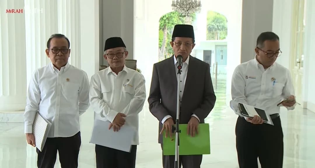 Menteri Agama, Nasaruddin Umar memberikan keterangan pers usai Ratas bersama Presiden Prabowo Subianto di Istana Negara. Menteri Agama, Nasaruddin Umar memberikan keterangan pers usai Ratas bersama Presiden Prabowo Subianto di Istana Negara.