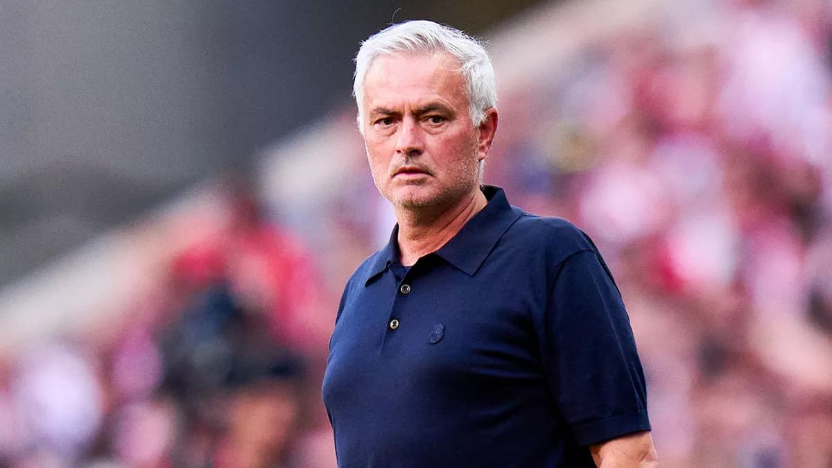 Pelatih Real Madrid, Jose Mourinho Pelatih Real Madrid, Jose Mourinho