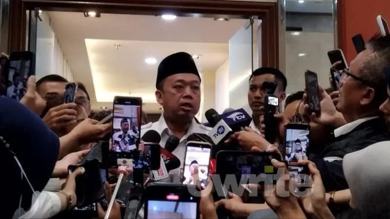 Menteri Agraria dan Tata Ruang/Kepala BPN Nusron Wahid. Menteri Agraria dan Tata Ruang/Kepala BPN Nusron Wahid.