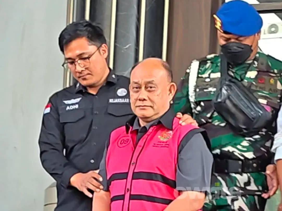 Kejagung melimpahkan eks Kepala BGN Dadan Hindayana kepada Kejari Jakarta Pusat, 29 September 2026, dalam kasus korupsi tata kelola MBG. Kejagung melimpahkan eks Kepala BGN Dadan Hindayana kepada Kejari Jakarta Pusat, 29 September 2026, dalam kasus korupsi tata kelola MBG.