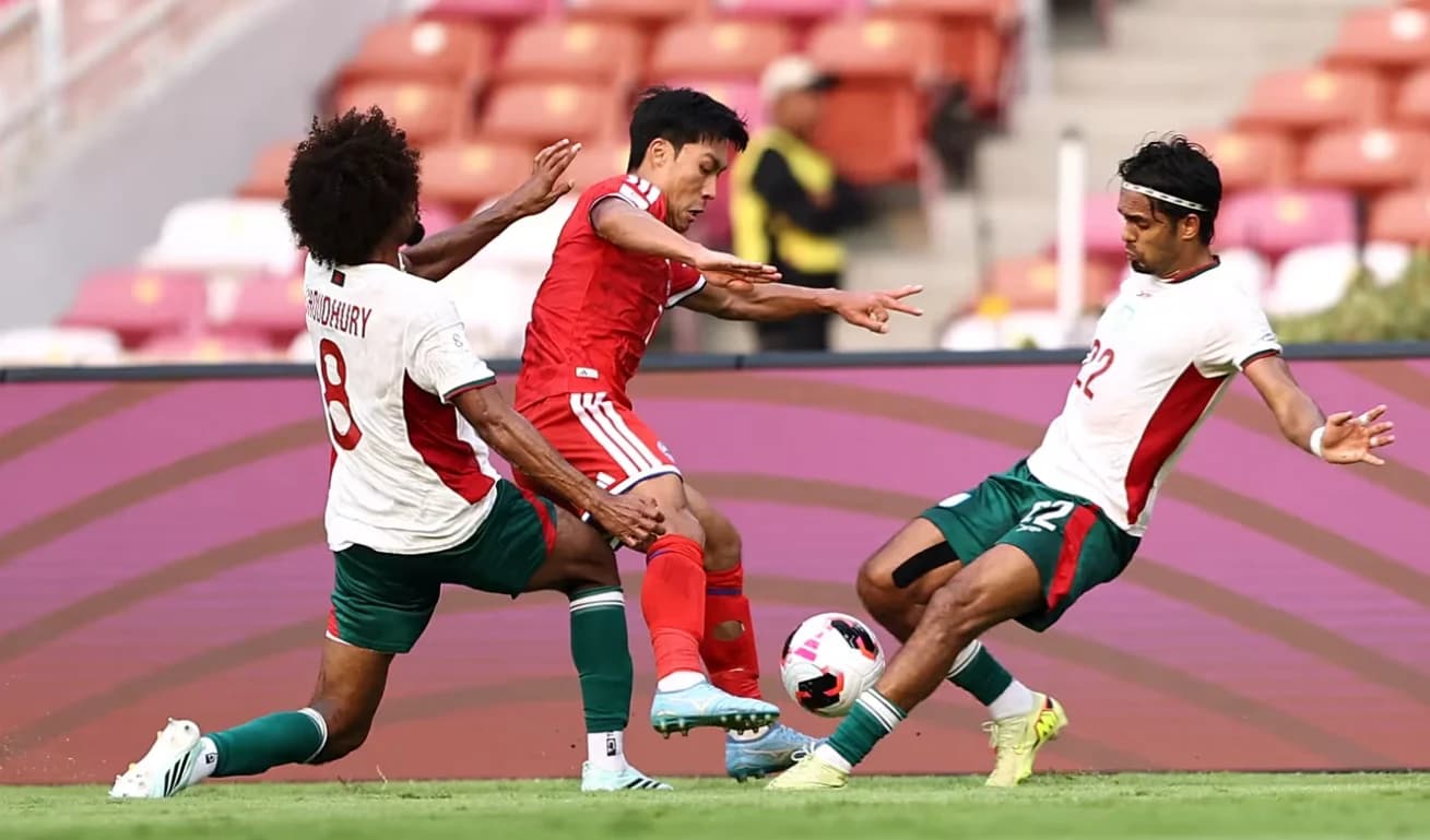 Pertandingan antara Timnas Singapura vs Timnas Bangladesh. (Foto: fifa.com) Pertandingan antara Timnas Singapura vs Timnas Bangladesh. (Foto: fifa.com)