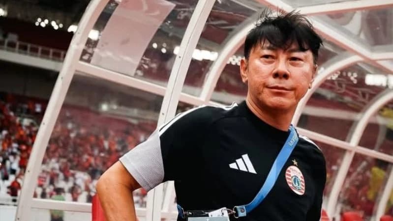 Pelatih Persija Jakarta Shin Tae-yong. Pelatih Persija Jakarta Shin Tae-yong.