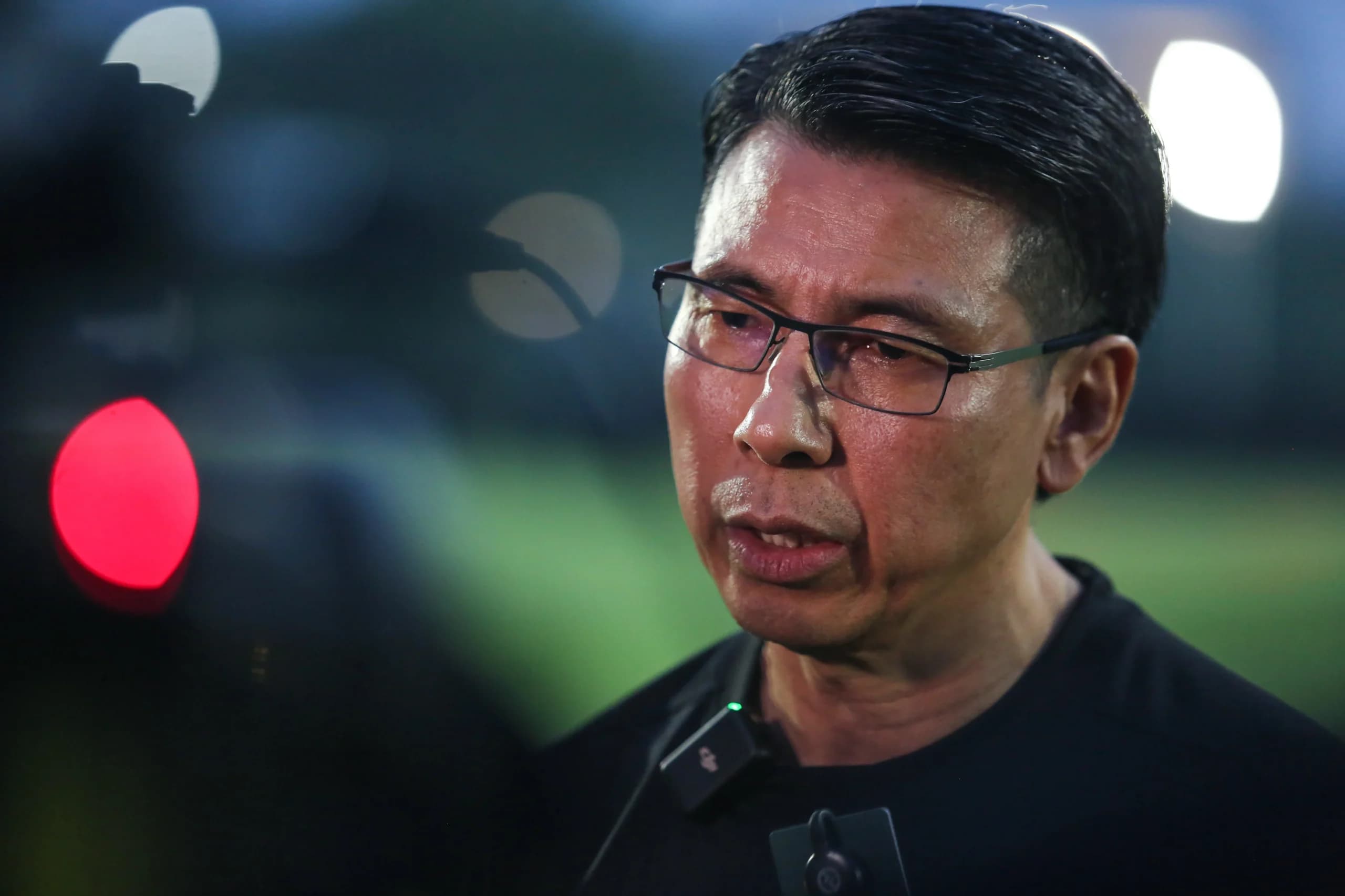 Pelatih Timnas Malaysia Tan Cheng Hoe menjawab pertanyaan wartawan saat sesi latihan jelang laga FIFA ASEAN CUP 2026 di Lapangan A, Kompleks GBK Senayan, Jakarta, Minggu (27/9/2026). Pelatih Timnas Malaysia Tan Cheng Hoe menjawab pertanyaan wartawan saat sesi latihan jelang laga FIFA ASEAN CUP 2026 di Lapangan A, Kompleks GBK Senayan, Jakarta, Minggu (27/9/2026).