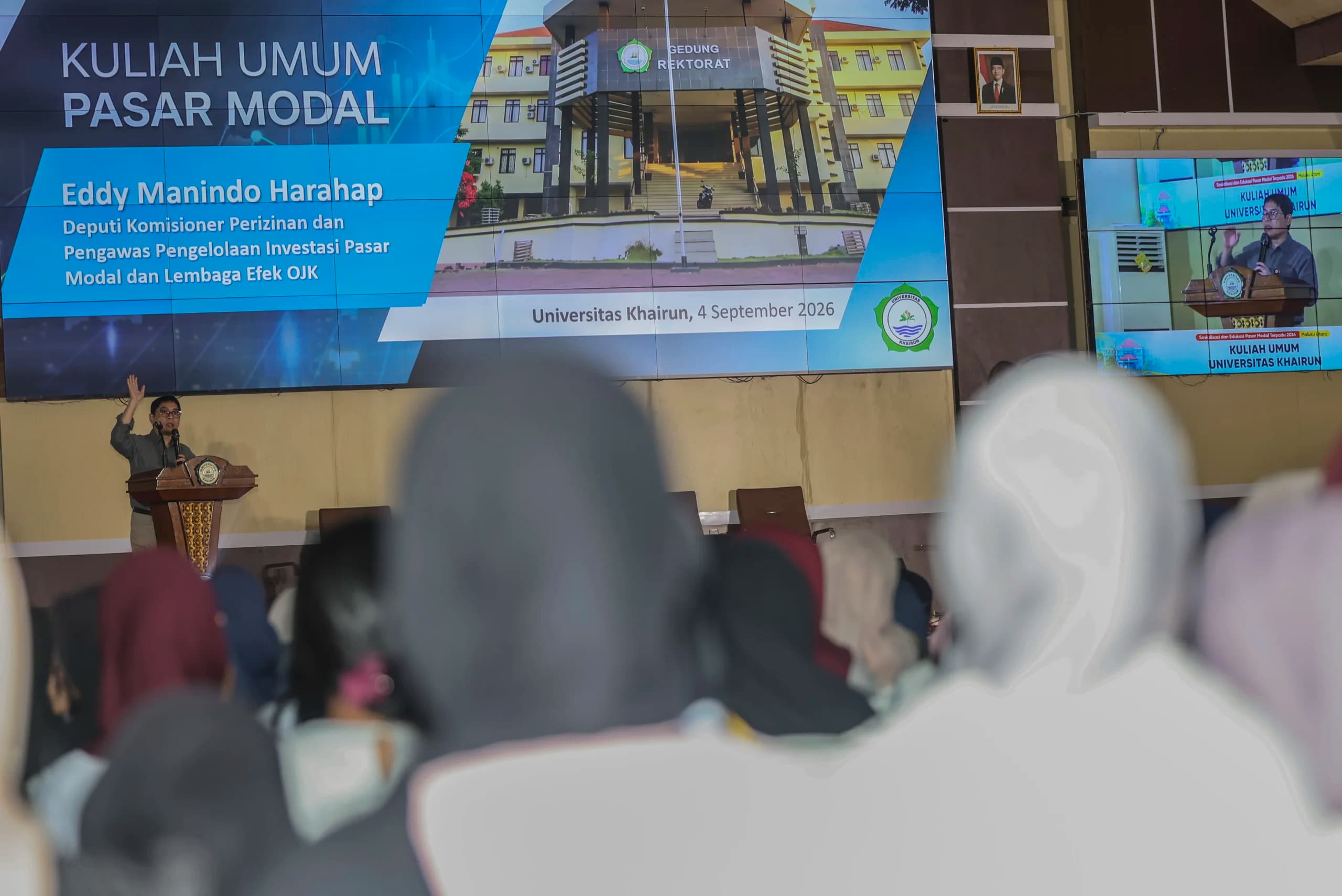 Deputi Komisioner Perizinan dan Pengawas Pengelolaan Investasi Pasar Modal dan Lembaga Efek OJK Eddy Manindo Harahap menyampaikan paparannya saat mengisi kuliah umum di Universitas Khairun Ternate, Maluku Utara, Jumat (4/9/2026). Deputi Komisioner Perizinan dan Pengawas Pengelolaan Investasi Pasar Modal dan Lembaga Efek OJK Eddy Manindo Harahap menyampaikan paparannya saat mengisi kuliah umum di Universitas Khairun Ternate, Maluku Utara, Jumat (4/9/2026).