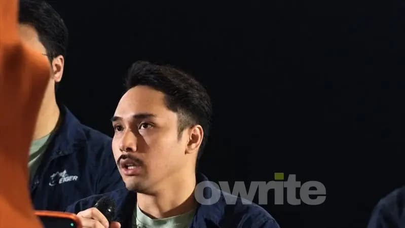 Pemeran film Ibadah & Cinta melalui karakter Riko yang diperankan Ahmad Megantara. Pemeran film Ibadah & Cinta melalui karakter Riko yang diperankan Ahmad Megantara.