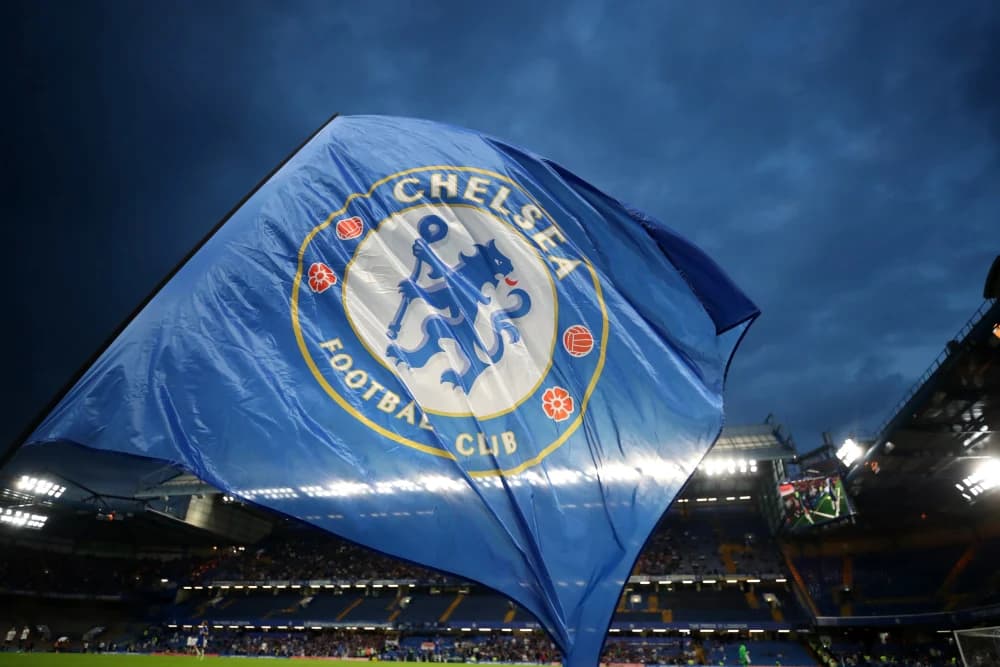 Bendera Chelsea FC di Stadion Stamford Bridge. Bendera Chelsea FC di Stadion Stamford Bridge.