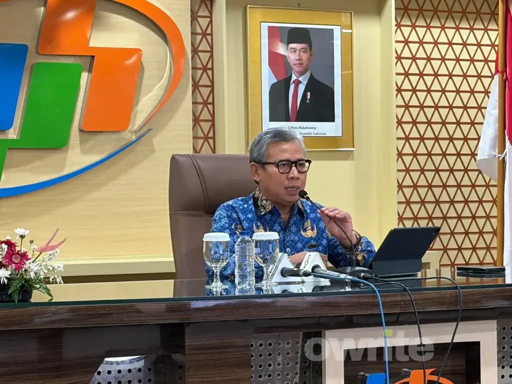 Deputi Bidang Statistik Distribusi dan Jasa BPS Ateng Hartono. Deputi Bidang Statistik Distribusi dan Jasa BPS Ateng Hartono.