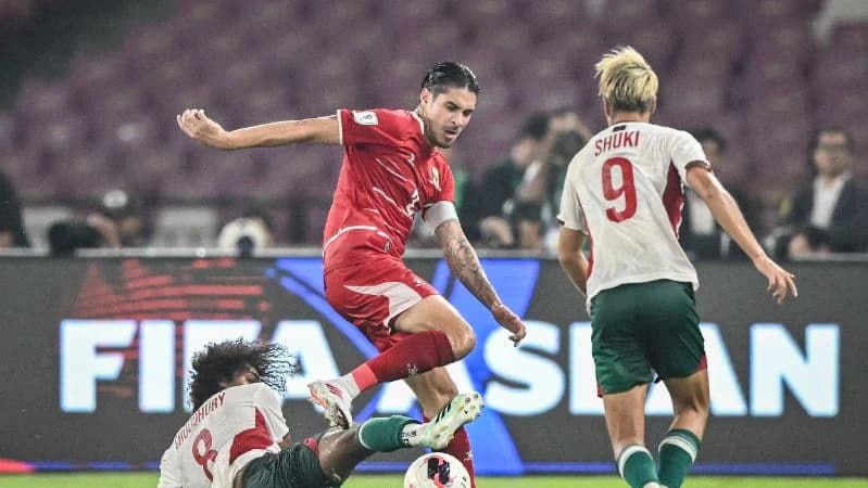 Kapten Timnas Indonesia Kevin Diks saat laga melawan Bangladesh. Kapten Timnas Indonesia Kevin Diks saat laga melawan Bangladesh.