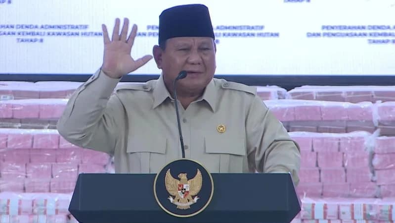 Presiden RI Prabowo Subianto menyinggung adanya serangan di media sosial. Presiden RI Prabowo Subianto menyinggung adanya serangan di media sosial.