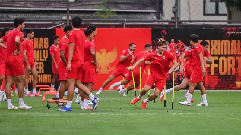 Timnas Indonesia latihan jelang lawan Thailand di Final FIFA ASEAN Cup 2026 di SUGBK, Jakarta. Timnas Indonesia latihan jelang lawan Thailand di Final FIFA ASEAN Cup 2026 di SUGBK, Jakarta.