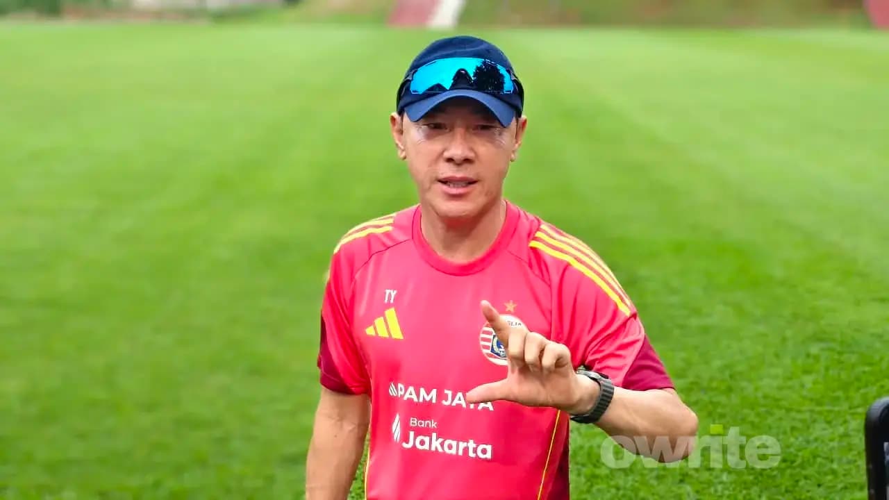 Pelatih Persija Jakarta Shin Tae-yong, 6 Oktober 2026, di Persija Training Ground. Pelatih Persija Jakarta Shin Tae-yong, 6 Oktober 2026, di Persija Training Ground.