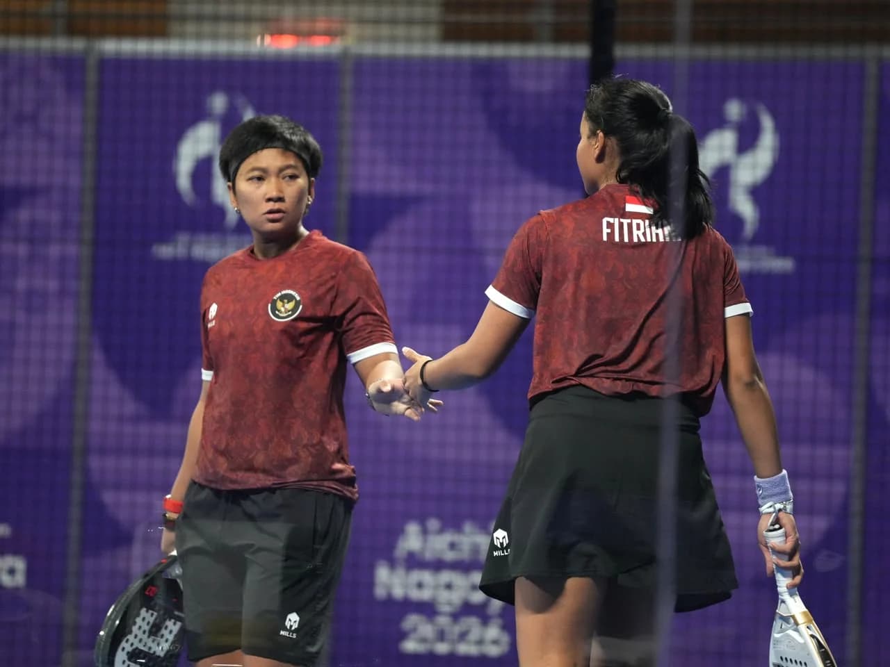 Fadona Kusumawati dan Fitriani Sabatini pasangan ganda putri padel Indonesia Fadona Kusumawati dan Fitriani Sabatini pasangan ganda putri padel Indonesia
