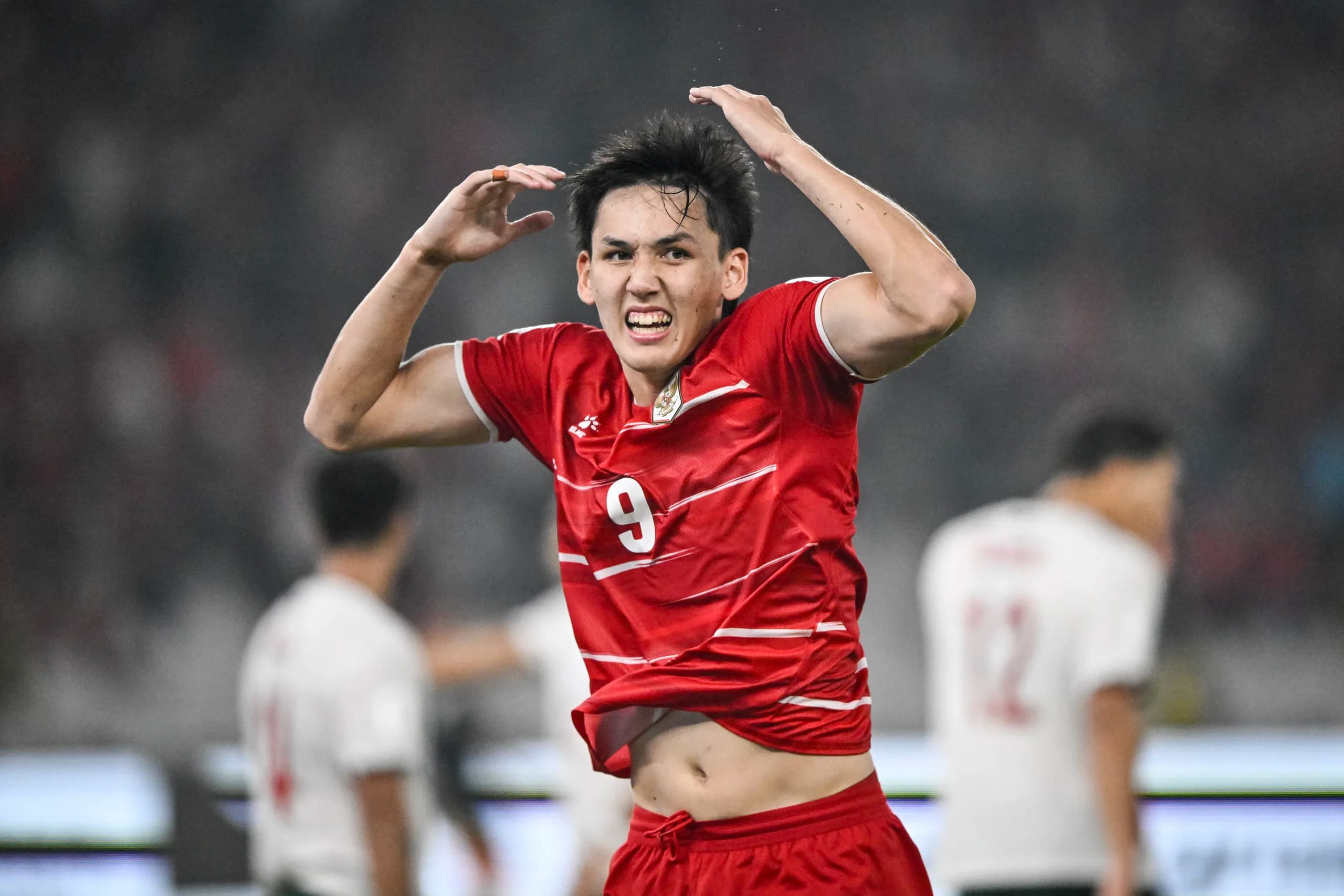 Pesepak bola Timnas Indonesia Mitchell Baker berselebrasi usai mencetak gol ke gawang Timnas Bangladesh dalam pertandingan penyisihan Grup A FIFA ASEAN Cup 2026 di Stadion Utama Gelora Bung Karno, Senayan, Jakarta, Kamis (1/10/2026). Pesepak bola Timnas Indonesia Mitchell Baker berselebrasi usai mencetak gol ke gawang Timnas Bangladesh dalam pertandingan penyisihan Grup A FIFA ASEAN Cup 2026 di Stadion Utama Gelora Bung Karno, Senayan, Jakarta, Kamis (1/10/2026).