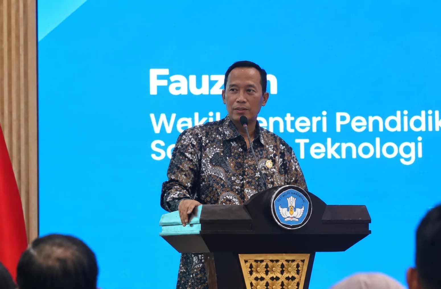Wakil Menteri Pendidikan Tinggi, Sains, dan Teknologi (Wamendiktisaintek) Fauzan Wakil Menteri Pendidikan Tinggi, Sains, dan Teknologi (Wamendiktisaintek) Fauzan