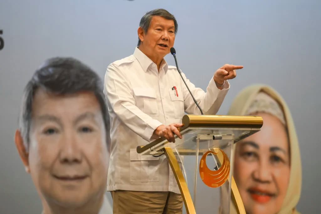 Wakil Ketua Dewan Pembina Partai Gerindra Hashim Djojohadikusumo memberikan sambutan saat peringatan Hari Disabilitas Internasional yang digelar Partai Gerindra di Jakarta, Senin (8/12/2025). Wakil Ketua Dewan Pembina Partai Gerindra Hashim Djojohadikusumo memberikan sambutan saat peringatan Hari Disabilitas Internasional yang digelar Partai Gerindra di Jakarta, Senin (8/12/2025).