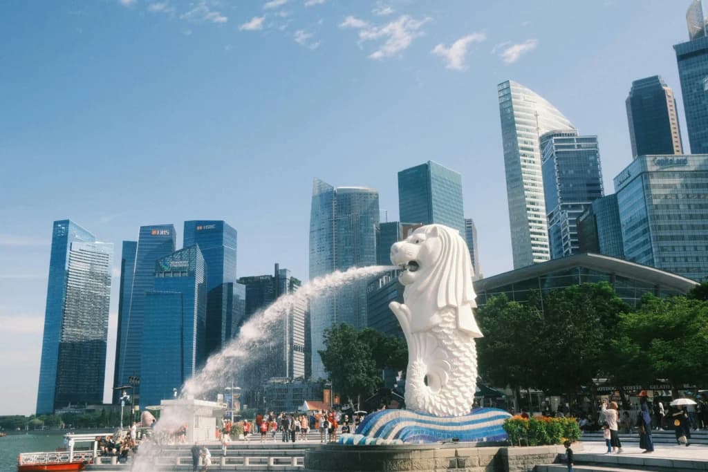 Patung Merlion di Marina Bay, Singapura. (Sumber: Unsplash/Anthony Lim) Patung Merlion di Marina Bay, Singapura. (Sumber: Unsplash/Anthony Lim)
