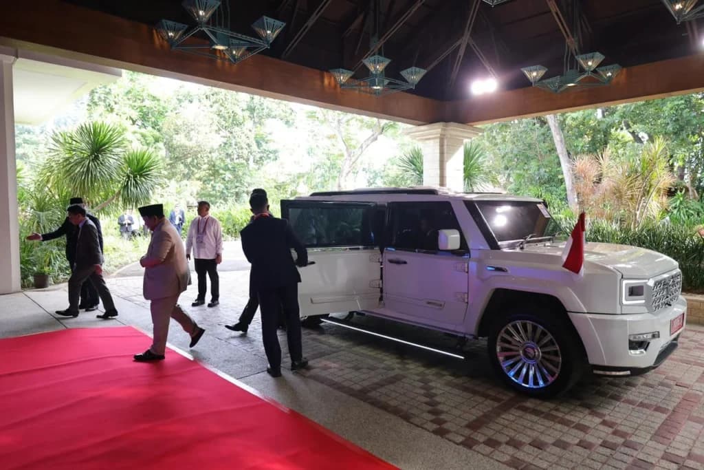 Presiden Prabowo menggunakan “Maung” dalam kunjungan kerjanya pada KTT ke-48 ASEAN yang berlangsung pada 7-8 Mei 2026. Presiden Prabowo menggunakan “Maung” dalam kunjungan kerjanya pada KTT ke-48 ASEAN yang berlangsung pada 7-8 Mei 2026.