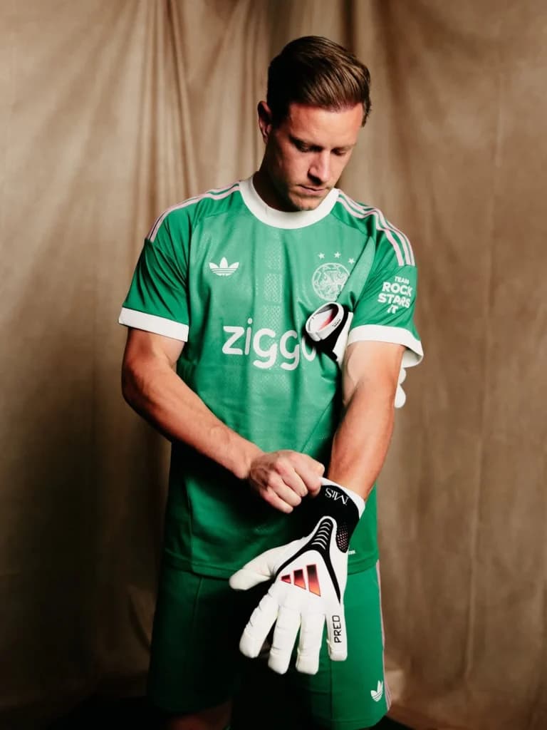 Kiper Anyar Ajax Amsterdam Marc-Andre Ter Stegen. (sumber: IG AFC Ajax) Kiper Anyar Ajax Amsterdam Marc-Andre Ter Stegen. (sumber: IG AFC Ajax)