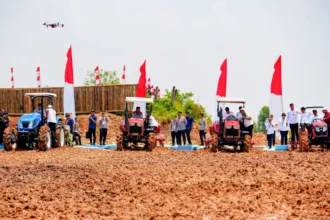 Kapolri Jenderal Listyo Sigit Prabowo saat Penanaman Jagung Serentak Kuartal IV, di Tangerang, Banten