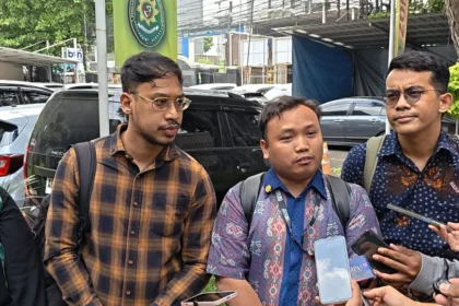 Kuasa Hukum Khariq Anhar, Ma'aruf Bajamal