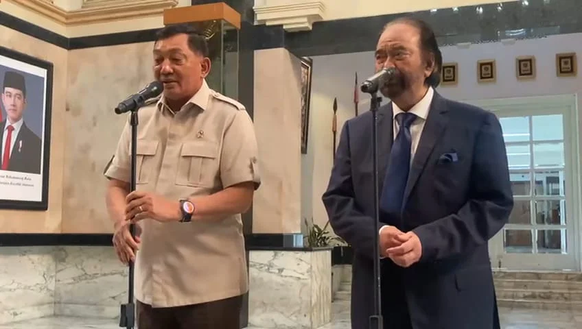 Menteri Pertahanan (Menhan) Sjafrie Sjamsoeddin bersama Ketua Umum Partai Nasional Demokrat (NasDem) Surya Paloh