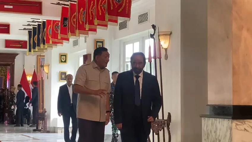 Menteri Pertahanan Sjafrie Sjamsoeddin dan Ketua Umum Partai NasDem Surya Paloh