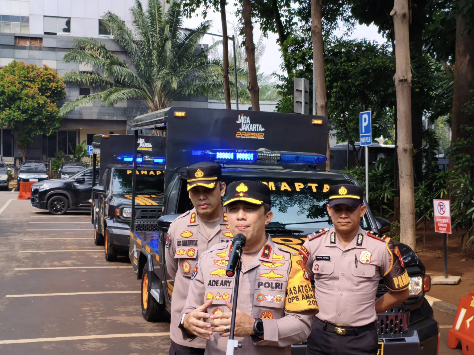 Kabid Humas Polda Metro Jaya, Brigjen Pol Ade Ary Syam Indradi