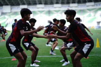 Latihan Timnas Indonesia sebelum berangkat ke Qatar