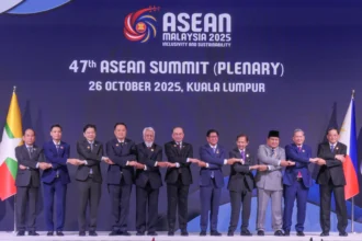 Perdana Menteri Timor Leste Xanana Gusmao, saat sesi foto bersama di KTT ke-47 ASEAN Kuala Lumpur