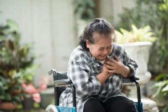 Ilustrasi orang terkena stroke