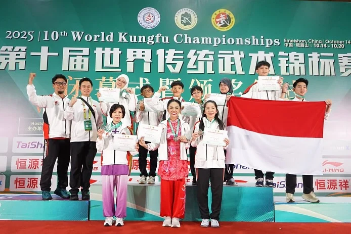 Krisdayanti berhasil meraih medali perak di ajang bergengsi World Kungfu Championships 2025