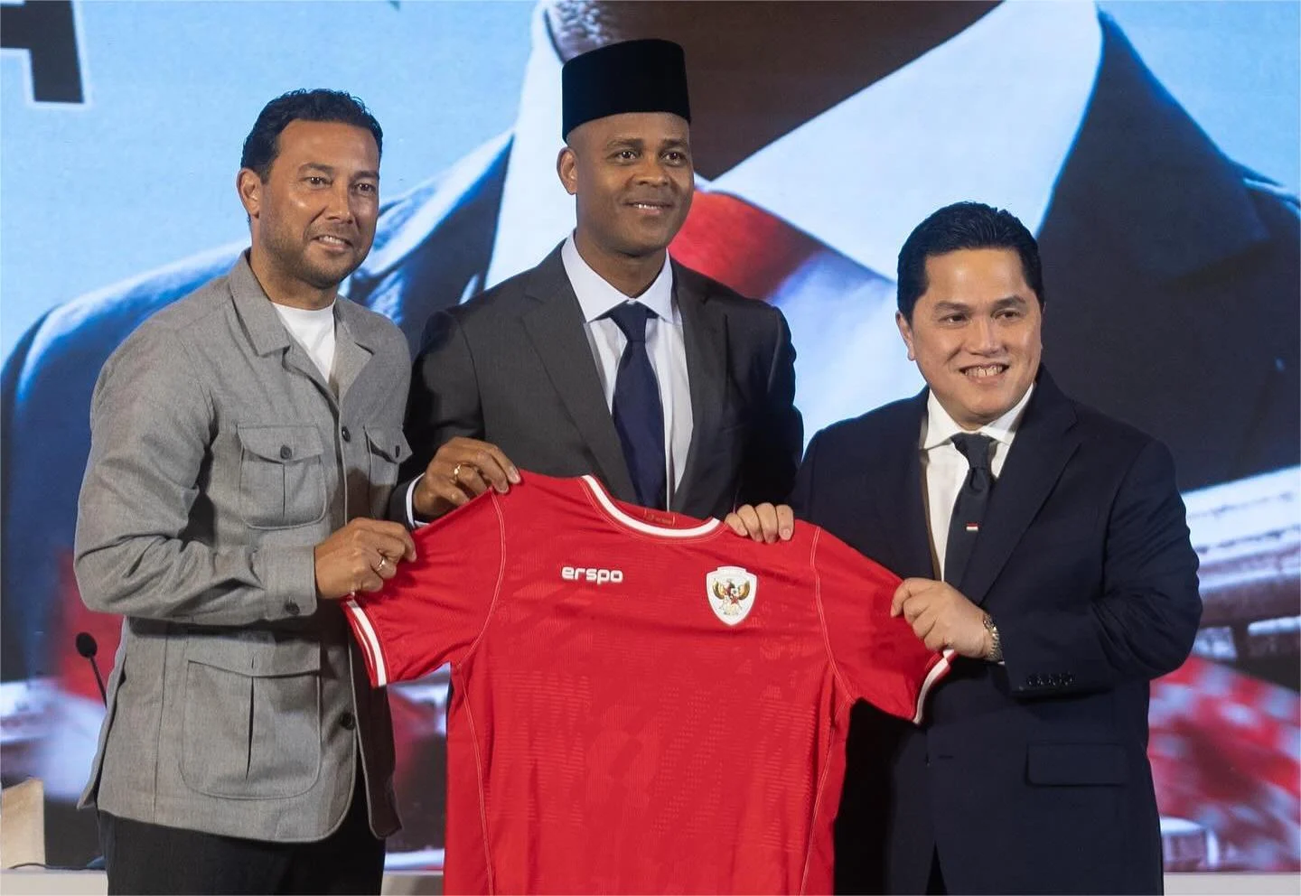 Patrick Kluivert saat diperkenalkan oleh PSSI