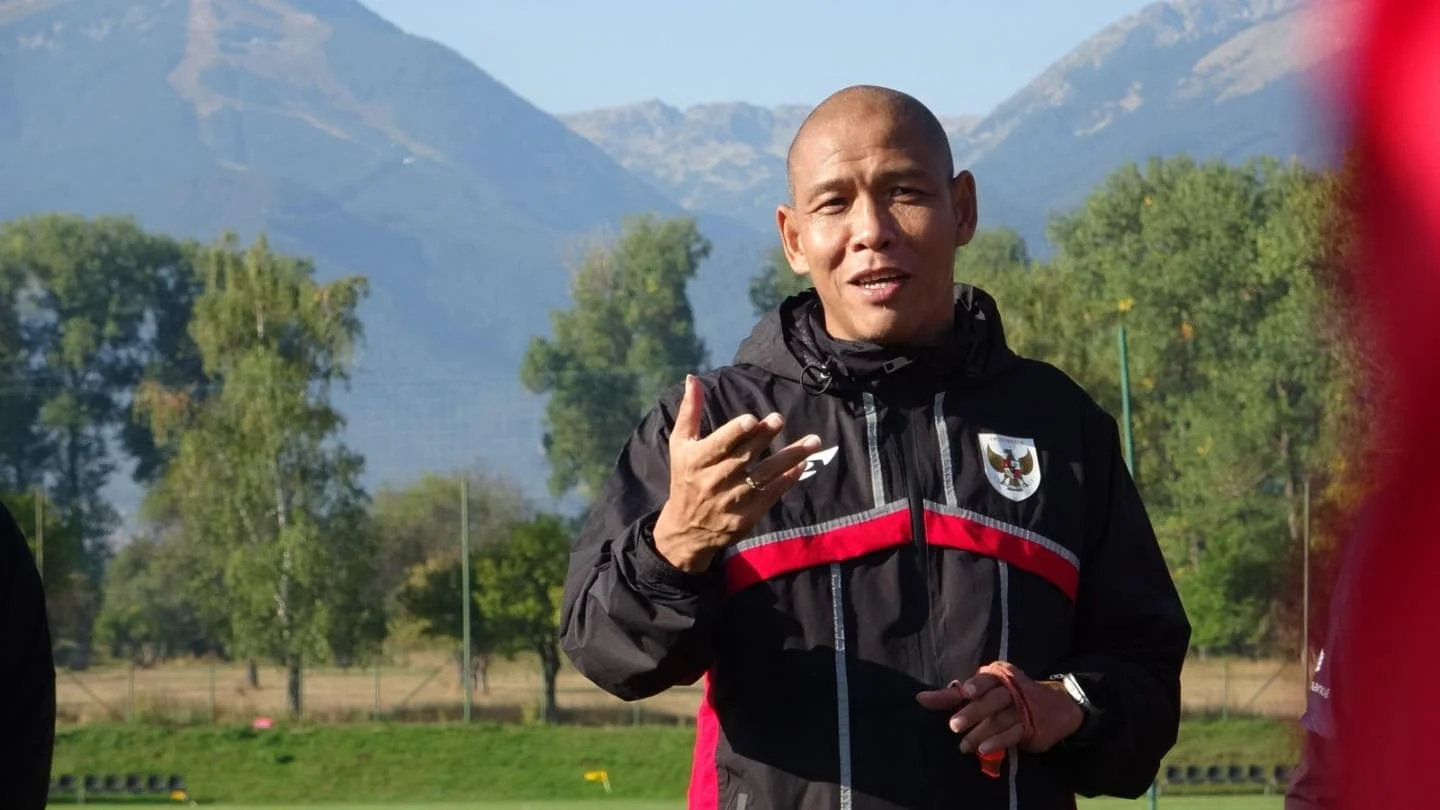 Pelatih Timnas Indonesia U-17, Nova Arianto