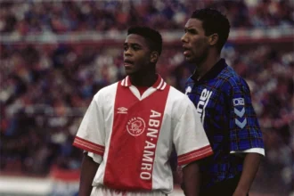 Patrick Kluivert saat membela Ajax Amsterdam