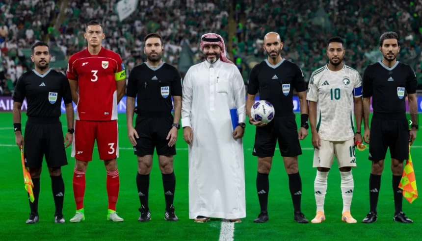 Wasit asal Kuwait, Ahmad Al Ali dianggap tegas dalam memimpin laga Timnas Indonesia vs Arab Saudi