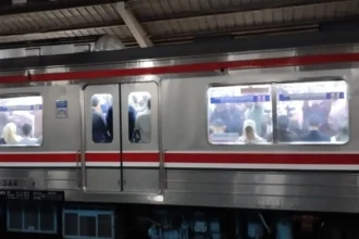 Ilustrasi KRL Commuter Line