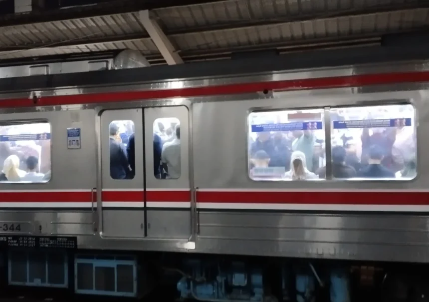 Ilustrasi KRL Commuter Line