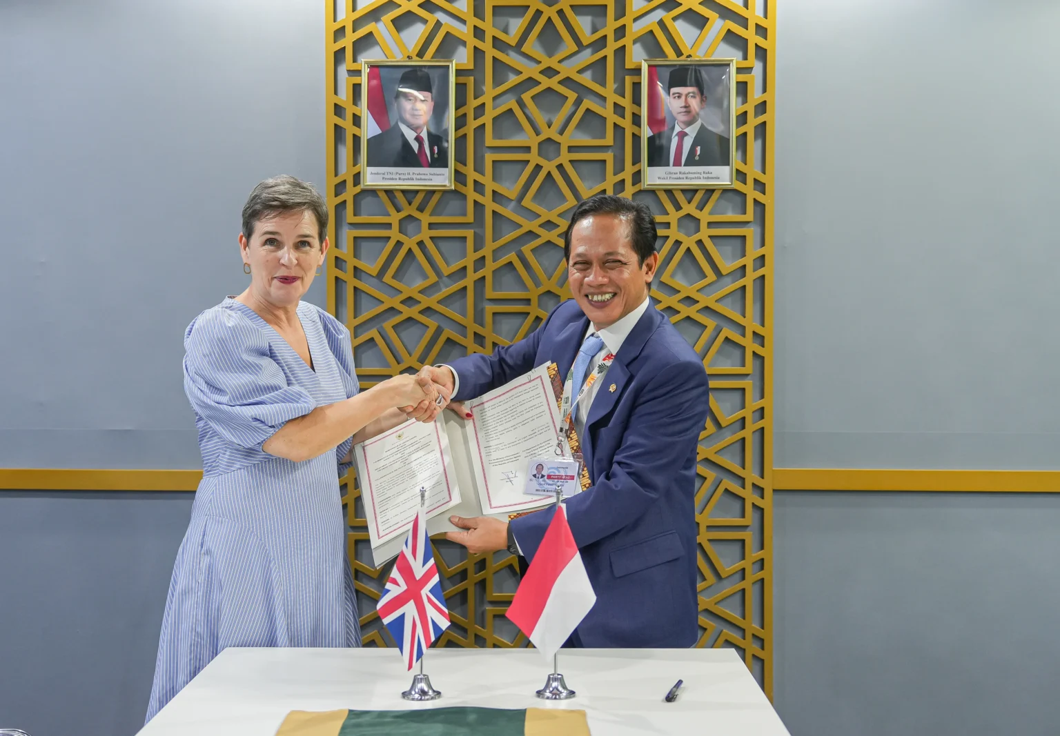 Kementerian Lingkungan Hidup dan Department for Environment, Food & Rural Affairs (DEFRA) Kerajaan Inggris Raya dan Irlandia Utara resmi menandatangani Memorandum of Understanding (MoU)