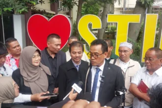 Refly Harun, Roy Suryo, Tifauziah Tyassuma dan Rismon Sianipar