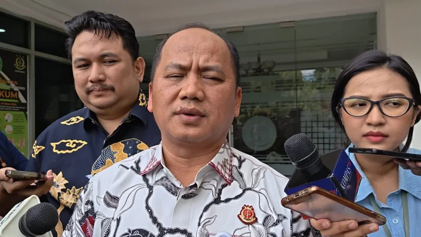 Kapuspenkum Kejagung, Anang Supriatna