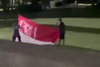 Video Dua Pria Coret Bendera Hebohkan Warga Bali