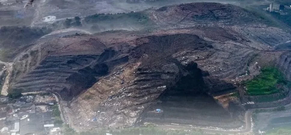 Tempat Pembuangan Akhir (TPA) Bantar Gebang