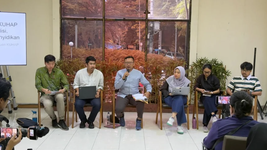 Koalisi Masyarakat Sipil saat menggelar diskusi