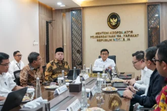 Rapat bersama Menteri Agraria dan Tata Ruang/Badan Pertanahan Nasional (ATR/BPN) Nusron Wahid.