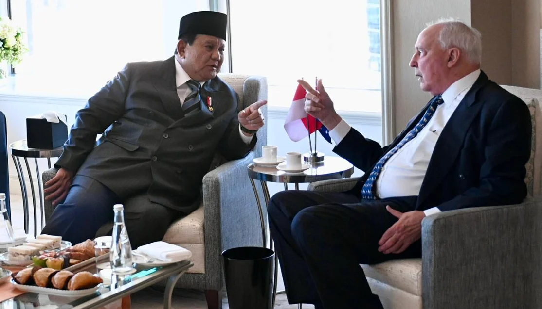 Presiden Prabowo Subianto bersama mantan Perdana Menteri Australia Paul Keating